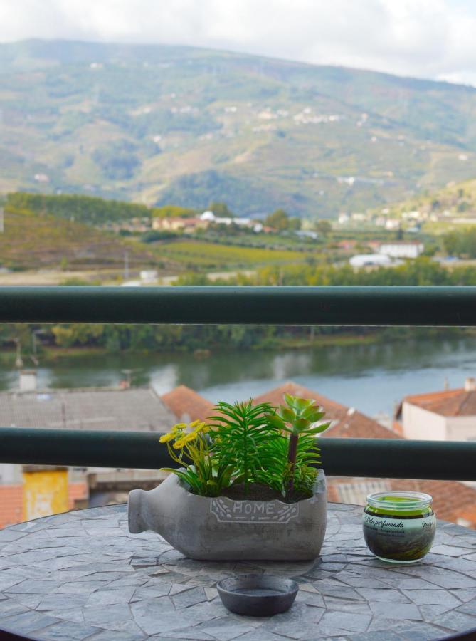 Janelas Do Douro Peso da Régua Esterno foto